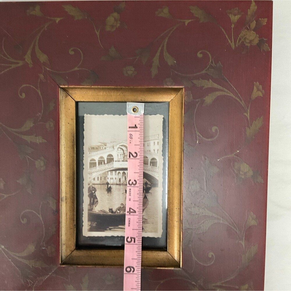 Red & Gold Picture (Frame) - Picture 5 of 5